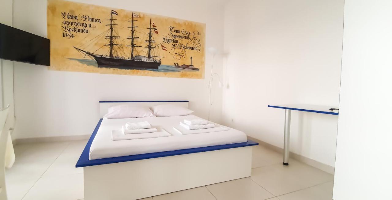 Apartment Buco Starigrad Paklenica Buitenkant foto