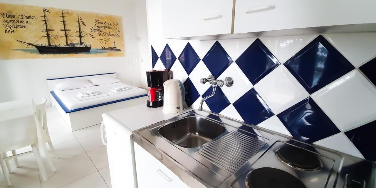 Apartment Buco Starigrad Paklenica Buitenkant foto