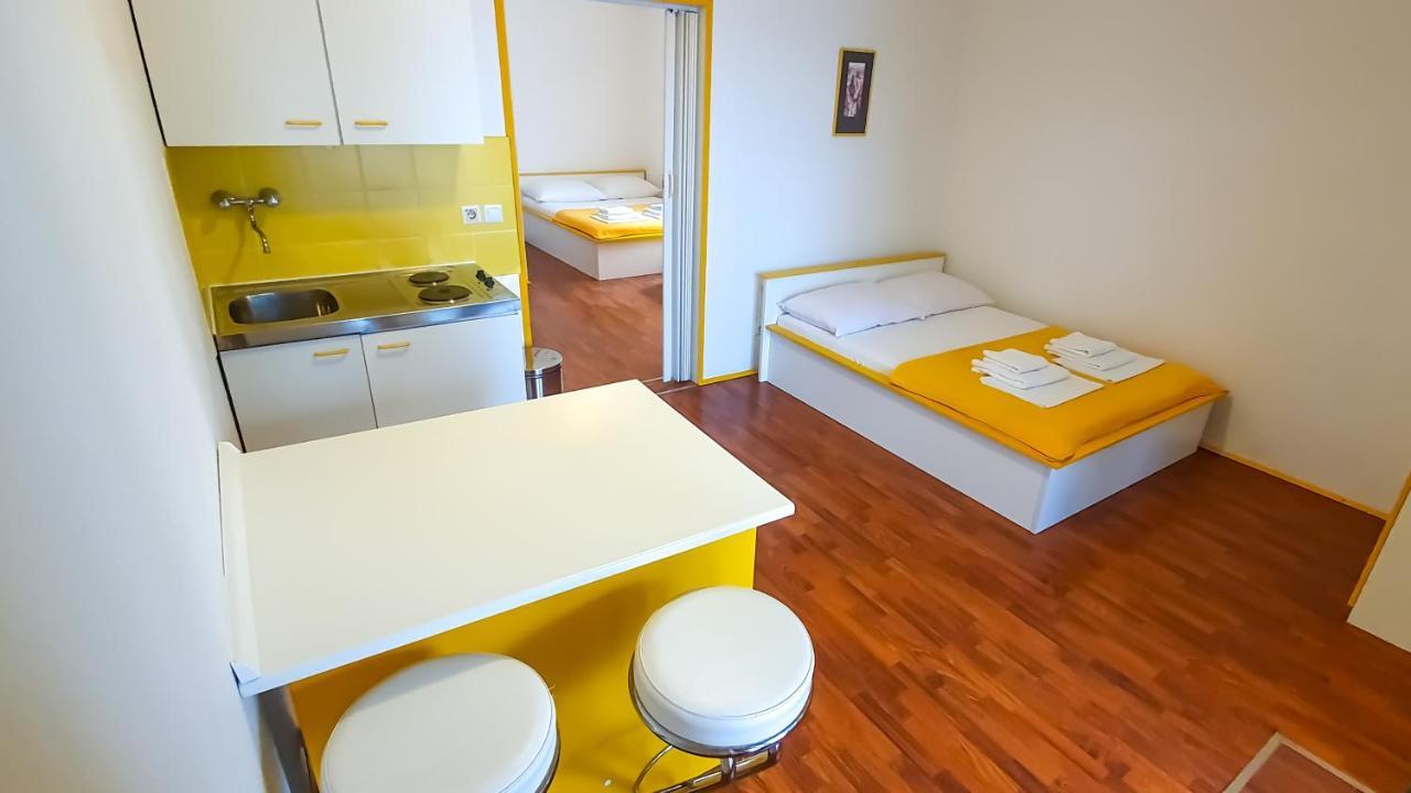 Apartment Buco Starigrad Paklenica Buitenkant foto